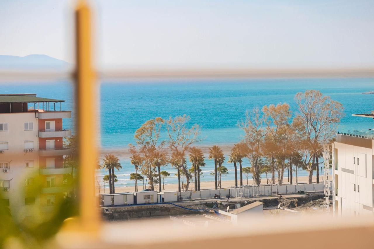 Large Apartment Near The Seaside Boulevard Lungomare Vlore Exterior photo